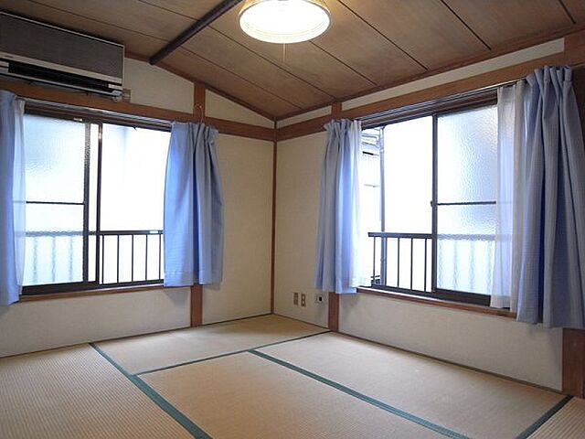 寝室