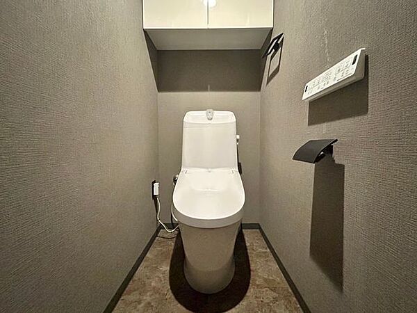 トイレを拡大表示
