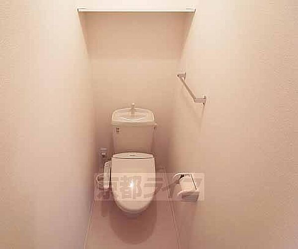 画像15:清潔感のある洋式トイレ