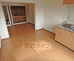 ハイツ松尾 203 2階3LDKのリビング/ダイニング