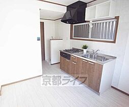 エスターテ太秦広隆寺 201 2階1LDKのリビング/ダイニング