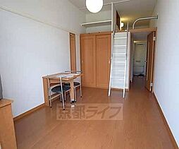 レオパレス嵐山II 108 1階1Kのリビング/ダイニング