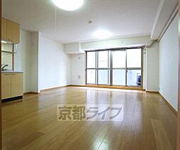 京都市営烏丸線 烏丸御池駅 徒歩9分の賃貸マンション 5階1LDKのリビング/ダイニング