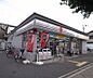周辺：ファミリーマート堀川御池店まで112m 二条城スグ