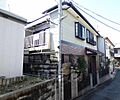 深草六反田町貸家