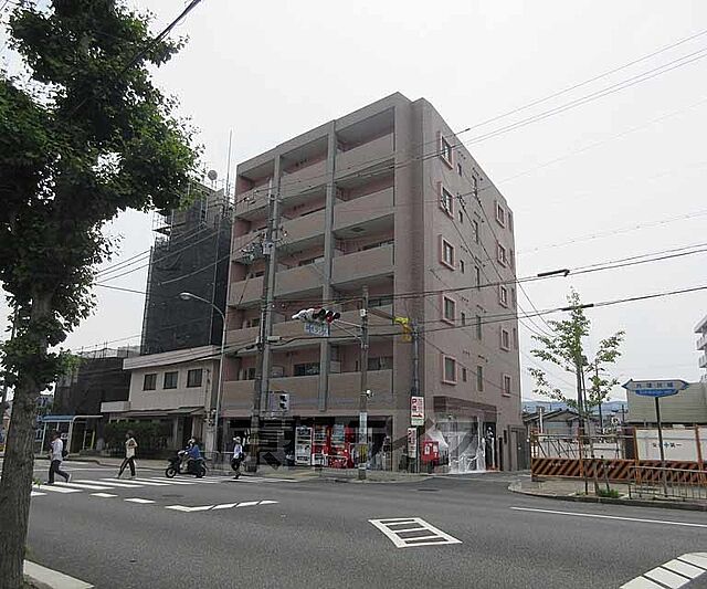 3 / 7