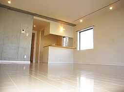 多摩都市モノレール 玉川上水駅 徒歩11分の賃貸マンション 3階ワンルームのリビング/ダイニング