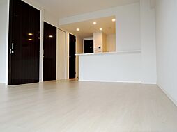 JR南武線 谷保駅 徒歩7分の賃貸マンション 4階3LDKのリビング/ダイニング