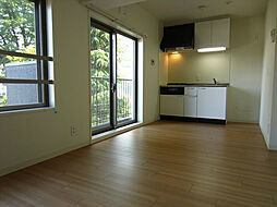 田端公園アパートメンツ 2階1LDKのリビング/ダイニング