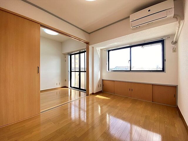 寝室