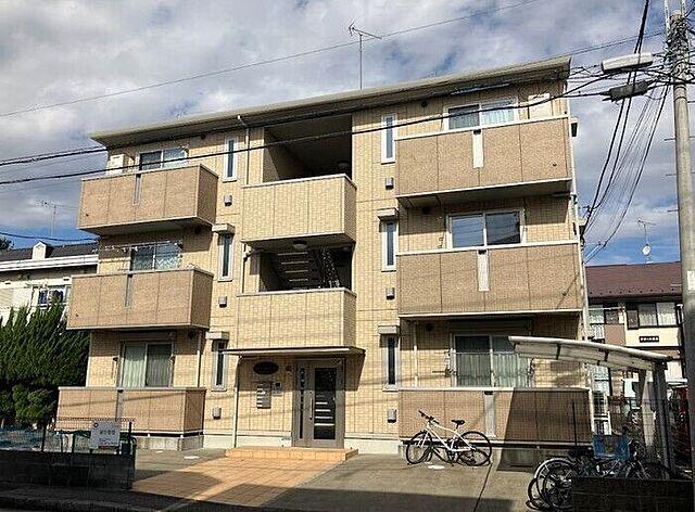 4 / 13