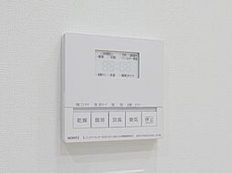 天候に左右されず洗濯することが可能です。浴室内を乾燥させる機能もありますので、カビの発生を抑えることができます。