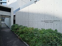 再開発で発展を続ける『池袋』駅徒歩6分