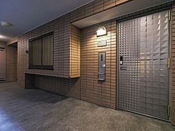 六番町に住まう、誇りある日常