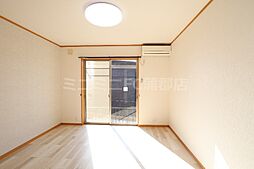 ハッピーハウスIII 101 1階1Kのリビング/ダイニング