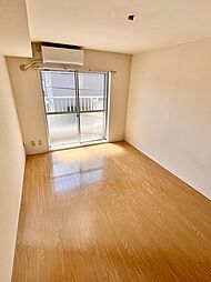 メゾンメモワール 206 2階1Kのリビング/ダイニング