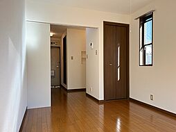 赤石ハイツ 202 2階1Kのリビング/ダイニング