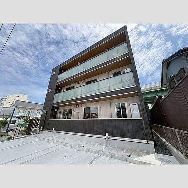 3 / 16