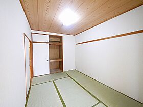 ライフヒルズ富雄  ｜ 奈良県奈良市富雄元町3丁目（賃貸マンション3LDK・2階・64.03㎡） その6