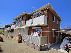 京都府木津川市梅美台2丁目（賃貸アパート2LDK・2階・62.20㎡） その1