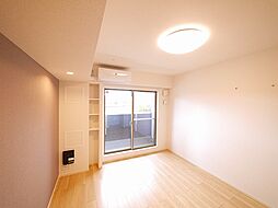 内装は落ち着いています