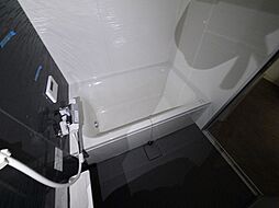 コンパクトで使いやすいお風呂です