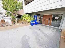 豪華なエントランススペース