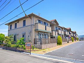 メゾンプレミールA  ｜ 奈良県奈良市東九条町（賃貸アパート2LDK・1階・62.10㎡） その1