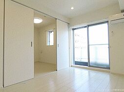 リブリ・アイリス諸岡 1階1LDKのリビング/ダイニング