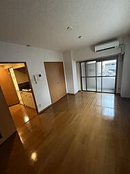 クラーレ 207 2階1Kのリビング/ダイニング