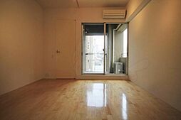 サウス・サン 4階ワンルームのリビング/ダイニング