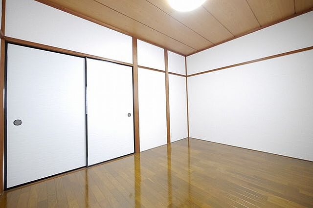 洋室