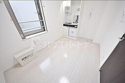 ブリリアント北千住 203 2階ワンルームのリビング/ダイニング