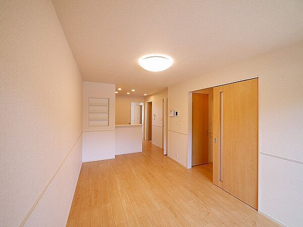奈良県生駒市西松ケ丘(賃貸アパート1LDK・1階・48.61㎡)の写真 その3