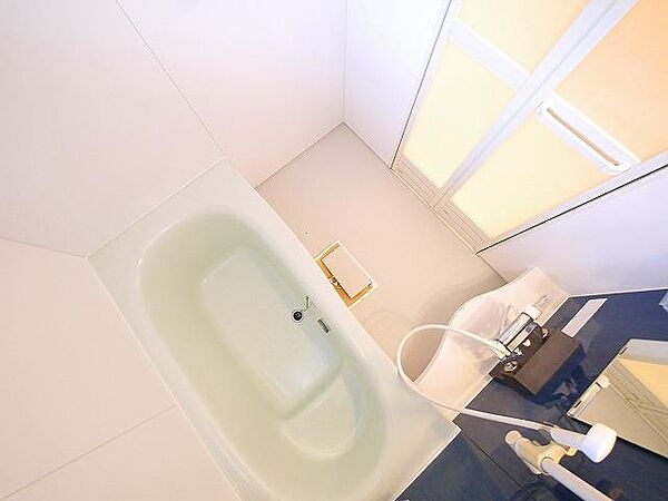 画像24:落ち着いた空間のお風呂です