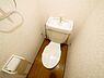 トイレ：コンパクトで使いやすいトイレです