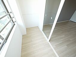広々としたバルコニーです