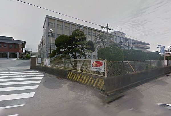 画像10:【高校】和歌山県立和歌山商業高校まで809ｍ