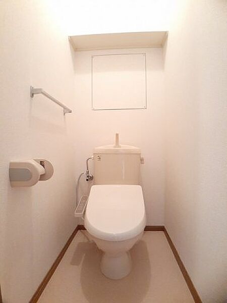 画像10:コンパクトで使いやすいトイレです
