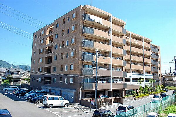 奈良県奈良市肘塚町(賃貸マンション3LDK・2階・67.91㎡)の写真 その1