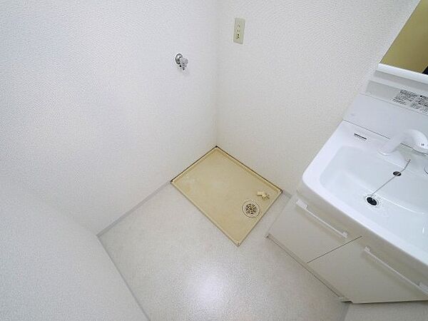 画像26:嬉しい室内洗濯機置き場があります。