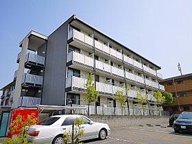 レオパレスビューヒルズテン  ｜ 京都府木津川市梅美台1丁目3-7（賃貸マンション1K・4階・26.08㎡） その1