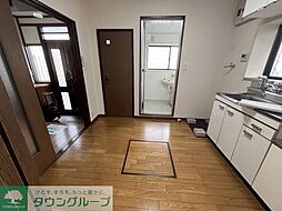 牟礼1丁目戸建て 1階3DKのリビング/ダイニング