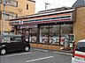 周辺：セブンイレブン和泉店 144m