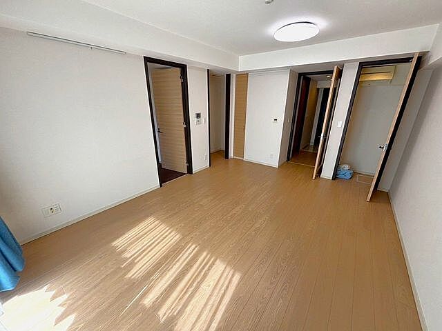 リビング/ダイニング ザ・レジデンス一番町 5階/-