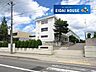 周辺：仙台市立黒松小学校 徒歩11分。 820m
