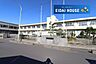 周辺：石巻市立向陽小学校 徒歩8分。 570m