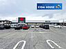周辺：西友吉岡店 徒歩15分。 1160m