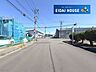 その他：前面道路含む外観