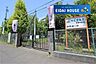 周辺：仙台市立東華中学校 徒歩11分。 820m